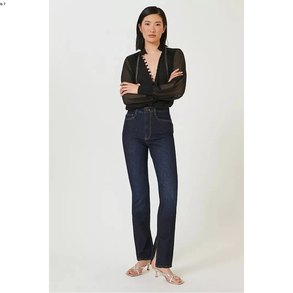 Anthropologie PILCRO The Split Straight Jean Size 29
